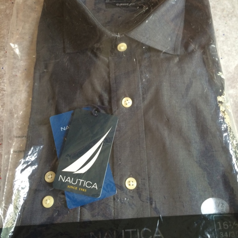 Nautica Classic Fit Button Down Shirt - NEW